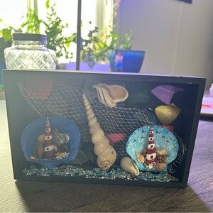 Shadowbox seashell art